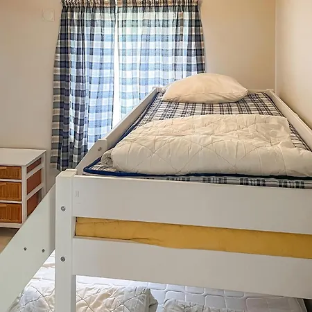 2 Bedroom Gorgeous In Eresfjord Lejlighed *